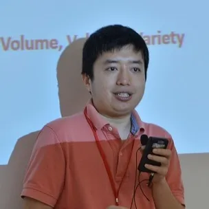 Associate Professor Li Yi (SPMS)