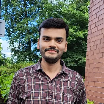 Dr Manoj Ravi